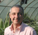 Portrait image of Osvaldo Sala.